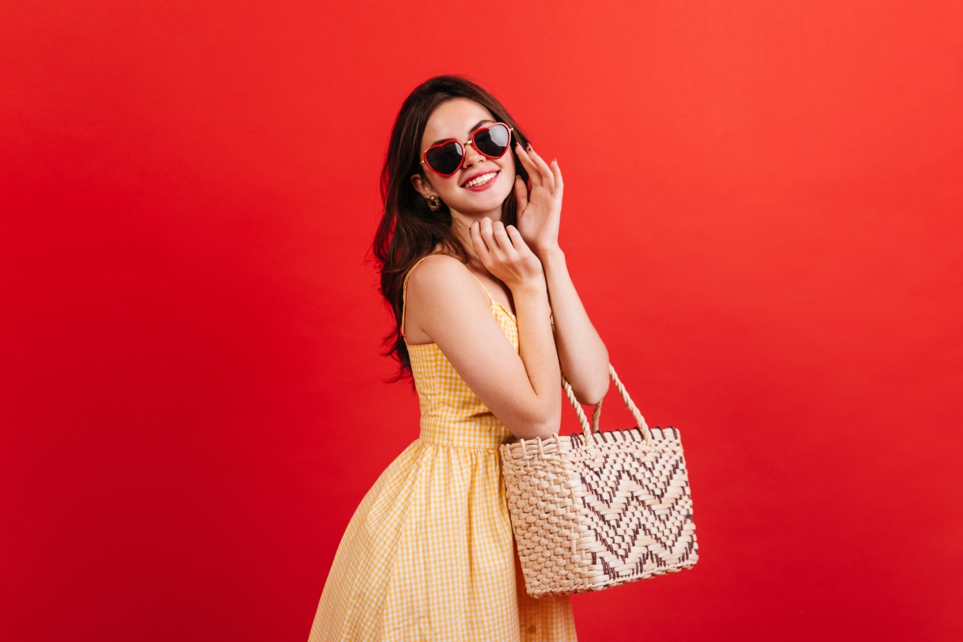 ClassyBrands : Shop Beauty Lifestyle and Electronics Online Shopping.